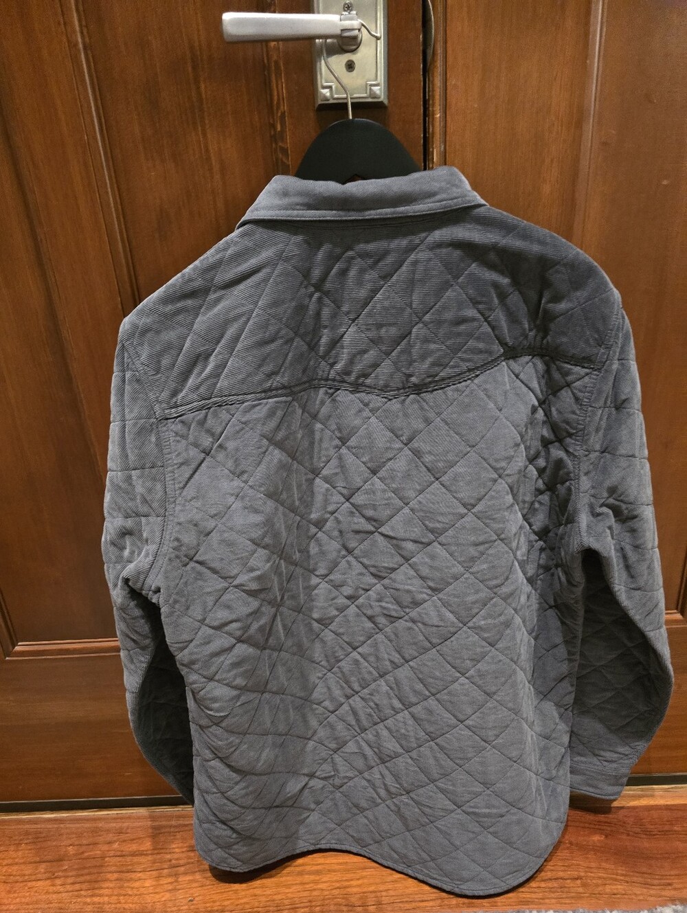 Criquet. New w/tags. Size L. Corduroy Quilted Button-Front Jacket - Gray - Picture 4 of 5